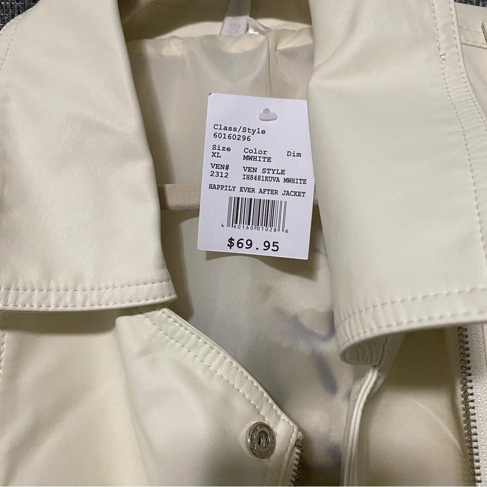 David's Bridal Cream Leather Jacket - Picture 4 of 7